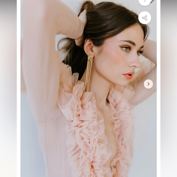 NWT: Untamed Petals by Amanda Judge Holly Bodysuit size small in nude - Picture 2 of 6